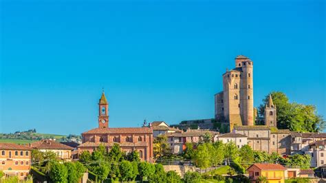 cheap hotels in barolo wine area